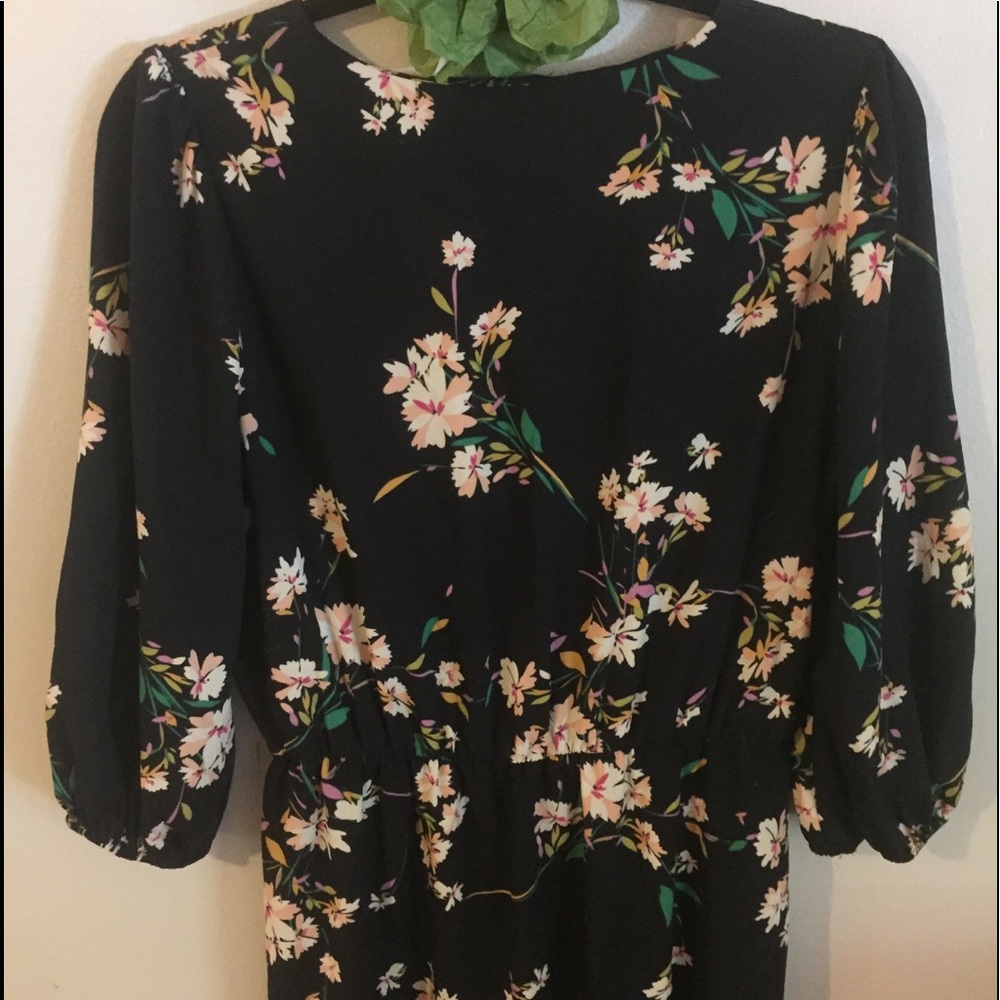 Maxi Long-sleeved Navy Floral Dress